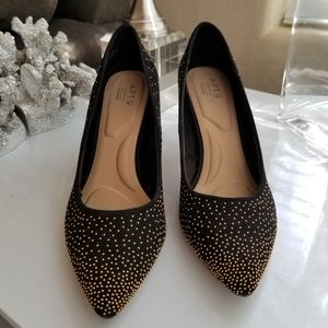 APT9 Black with gold studs heels